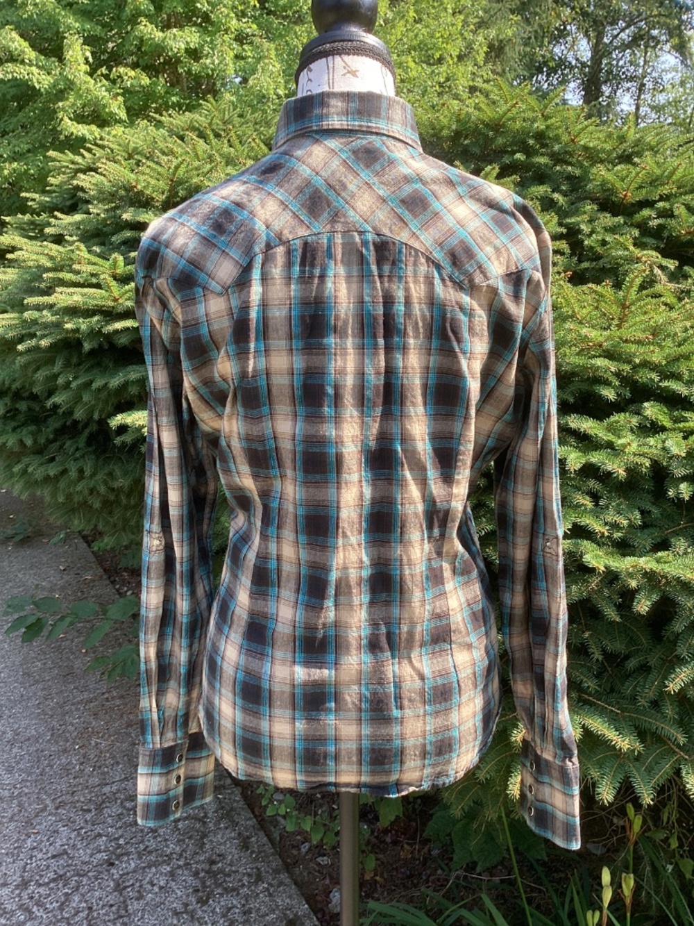 Beautiful Panhandle Slim Rhinestone Teal Floral Design Pearl Snap Western Shirt - Picture 5 of 9